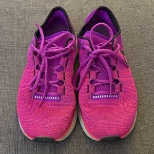 Under Armour Pink Knit Lace-Up Running Shoes